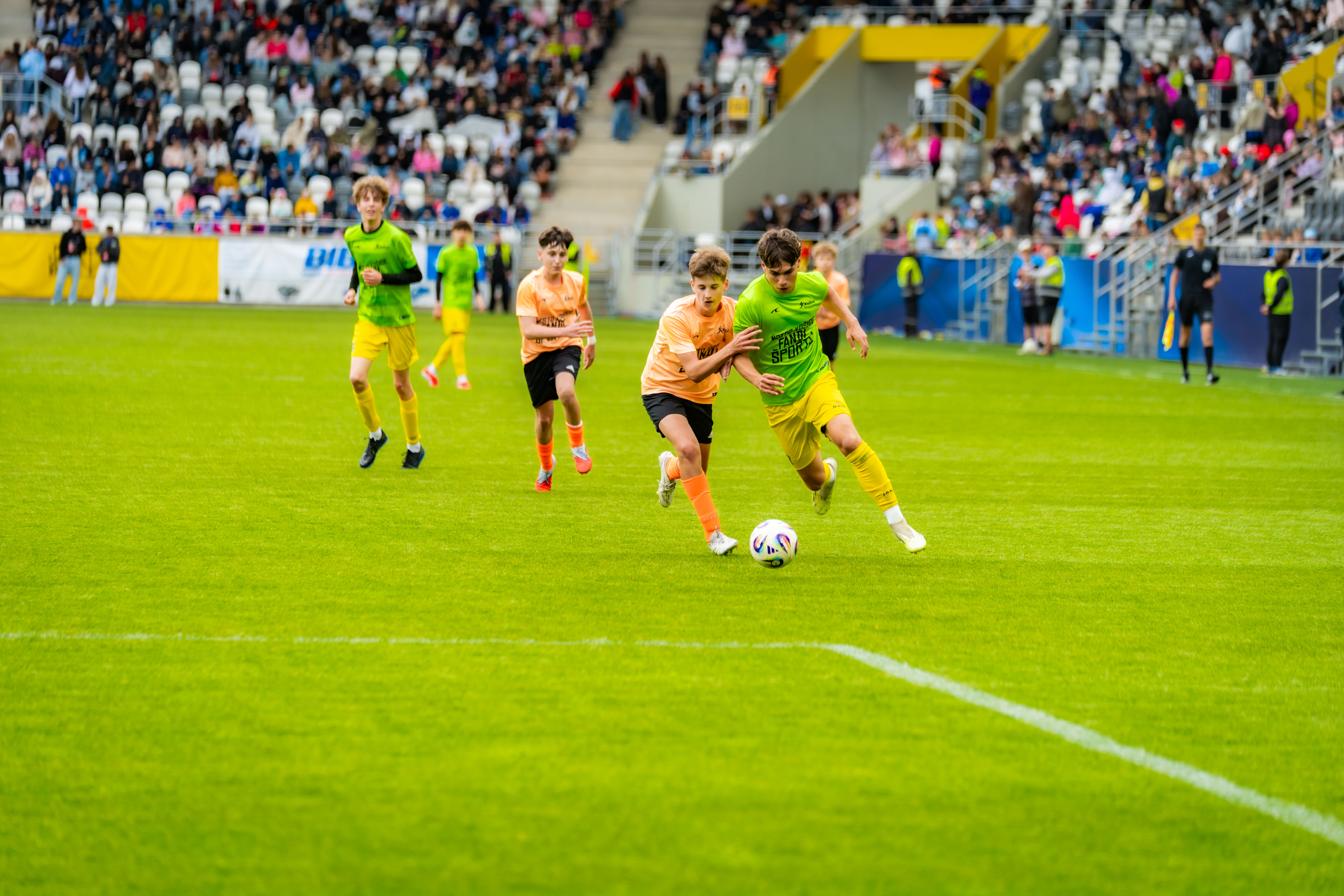 Finalovy futbalovy turnaj ZS mesta Kosice-1-92